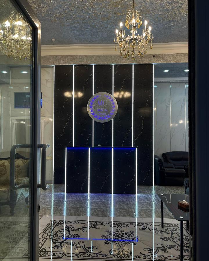 Midcity Hostel Ереван Экстерьер фото